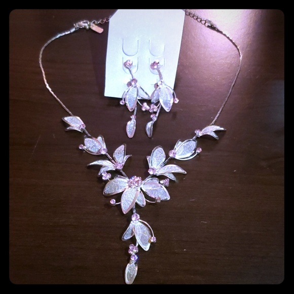 Necklace & earrings , silver set! - Picture 1 of 2